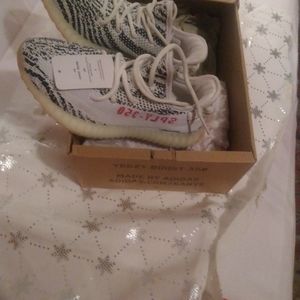 Yeezy Adidas Boost 350 V2 Zebra